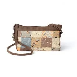 Donna Sharp Olivia Wristlet Birdie