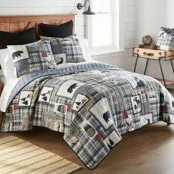 Donna Sharp Forest Symbols Quilt Set With Shams -Donna Sharp shop unnamed file 222
