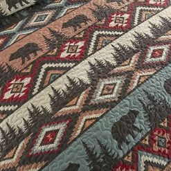 Alternative view of Donna Sharp Bear Totem Quilt Set With Shams