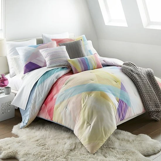 Donna Sharp Prism Comforter Set With Shams 3 Donna Sharp Prism Comforter Set With Shams - Image 3