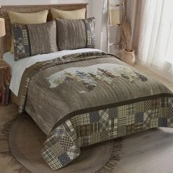 Alternative view of Donna Sharp Chimera Bear Quilt Set With Shams