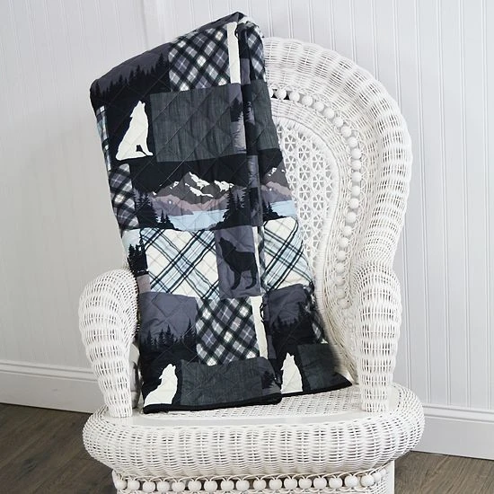 Donna Sharp Nightly Walk Throw - Image 2