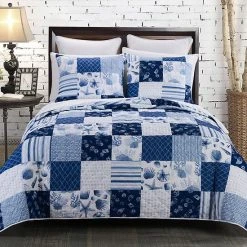 Donna Sharp Watercolor Shells Quilt Set