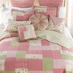 Donna Sharp Bashful Rose Quilt Or Sham